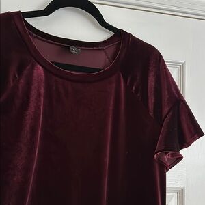 Worthington Holiday Velvet Maroon Ruffled Sheath Dress